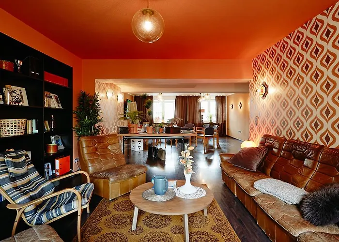 Friends Downtown Отель 4*