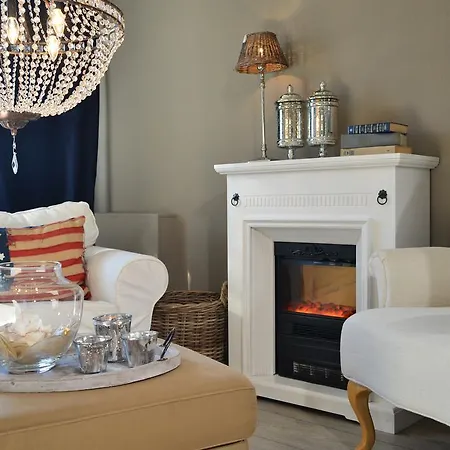 Friends Downtown Hotel 4*