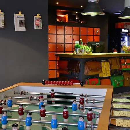 Hotel Friends Downtown 4*