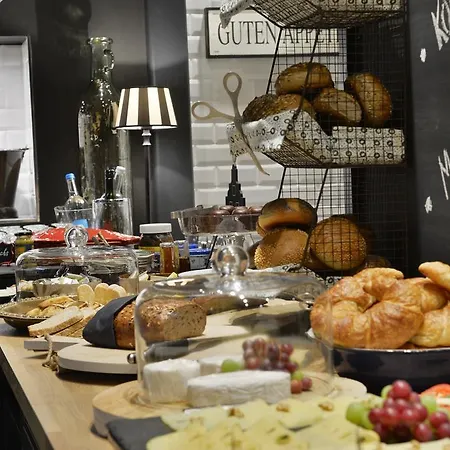 Friends Downtown Dusseldorf