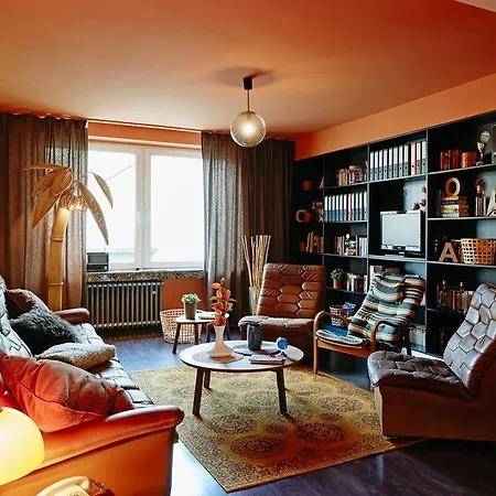 Friends Downtown Dusseldorf