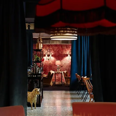 Hotel Friends Downtown