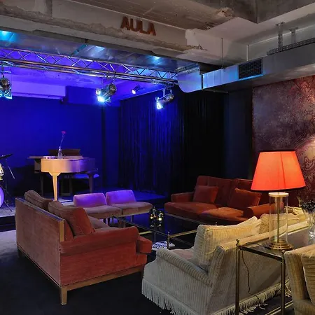 Friends Downtown 4* 杜塞尔多夫
