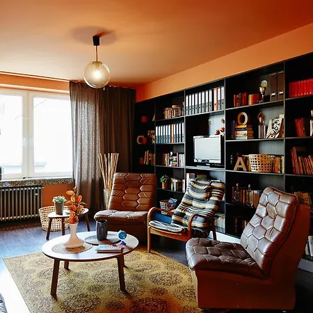 Friends Downtown Szálloda