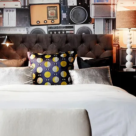 Friends Downtown Szálloda Düsseldorf