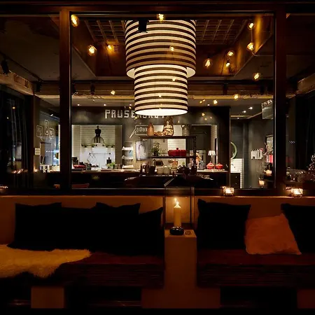 Friends Downtown Hotel Dusseldorf